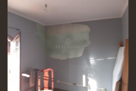 Casa à venda com 3 quartos, 240m² em Sítio da Figueira, São Paulo