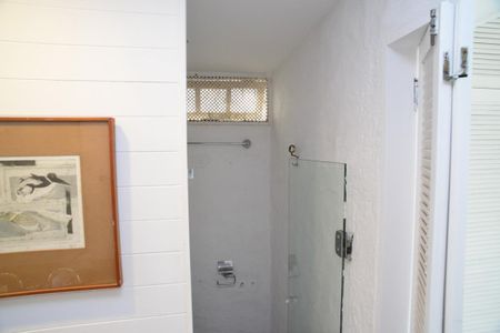 Casa de condomínio à venda com 461m², 4 quartos e 2 vagas Casa de condomínio à venda com 461m², 4 quartos e 2 vagasBanheiro da Suíte 3