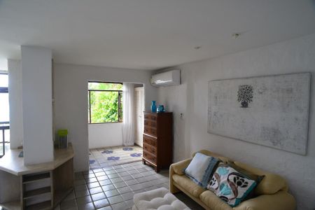 Casa de condomínio à venda com 461m², 4 quartos e 2 vagas Casa de condomínio à venda com 461m², 4 quartos e 2 vagasSuíte 3