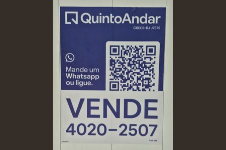 Casa de condomínio à venda com 461m², 4 quartos e 2 vagas Casa de condomínio à venda com 461m², 4 quartos e 2 vagasPlaca