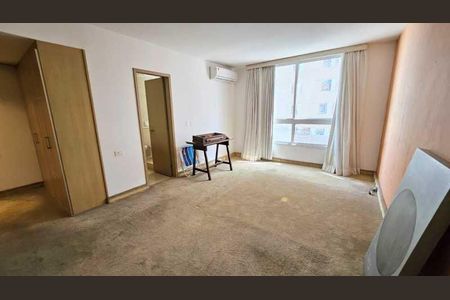 Apartamento à venda com 322m², 4 quartos e 3 vagas