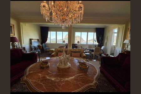 Apartamento à venda com 358m², 4 quartos e 1 vaga