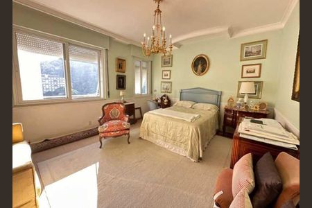 Apartamento à venda com 358m², 4 quartos e 1 vaga