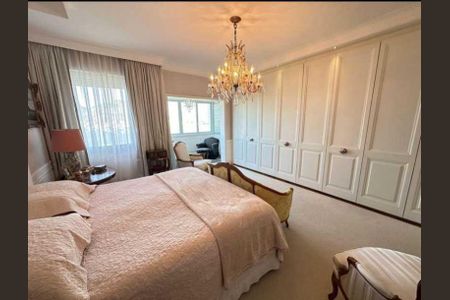 Apartamento à venda com 358m², 4 quartos e 1 vaga