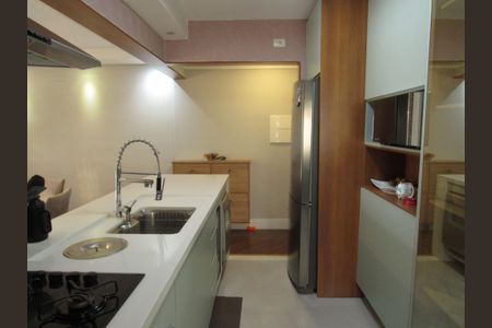 Apartamento à venda com 83m², 3 quartos e 2 vagasCozinha