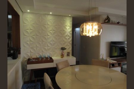 Apartamento à venda com 83m², 3 quartos e 2 vagasSala