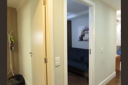 Apartamento à venda com 83m², 3 quartos e 2 vagasCorredor