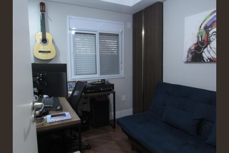 Apartamento à venda com 83m², 3 quartos e 2 vagasQuarto