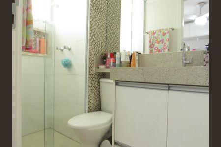 Apartamento à venda com 83m², 3 quartos e 2 vagasBanheiro da Suíte 1