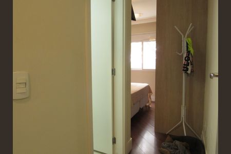 Apartamento à venda com 83m², 3 quartos e 2 vagasCorredor