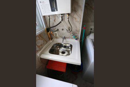 Apartamento à venda com 73m², 3 quartos e 1 vagaÁrea de Serviço