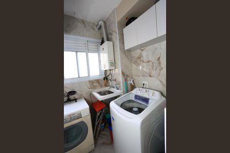 Apartamento à venda com 73m², 3 quartos e 1 vagaÁrea de Serviço