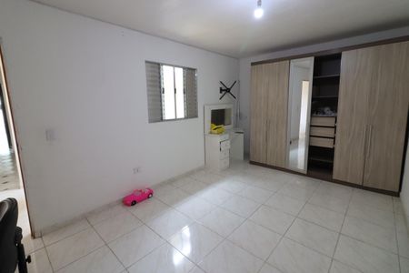 Casa à venda com 125m², 4 quartos e 2 vagasQuarto 4