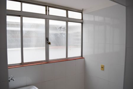 Apartamento para alugar com 45m², 1 quarto e sem vagaÁrea de Serviço