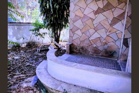 Casa à venda com 2 quartos, 160m² em Centro, Niterói