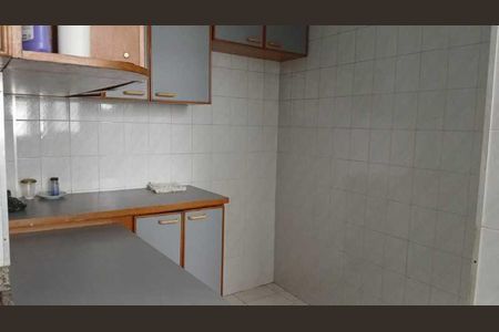 Apartamento à venda com 47m², 1 quarto e 1 vaga
