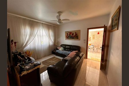 Casa à venda com 3 quartos, 150m² em Jardim Brasil (Zona Norte), São Paulo