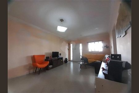 Casa à venda com 3 quartos, 200m² em Vila Brasilio Machado, São Paulo