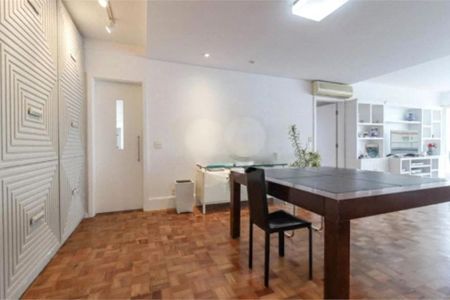 Apartamento à venda com 3 quartos, 124m² em Paraíso, São Paulo