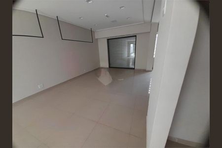 Casa à venda com 180m², 2 quartos e 3 vagas