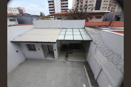 Casa à venda com 180m², 2 quartos e 3 vagas