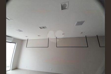 Casa à venda com 180m², 2 quartos e 3 vagas