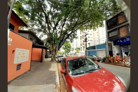 Casa à venda com 180m², 2 quartos e 3 vagas