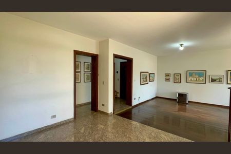 Apartamento à venda com 189m², 4 quartos e 2 vagas Apartamento à venda com 189m², 4 quartos e 2 vagasSala
