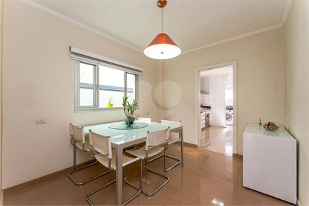 Casa à venda com 3 quartos, 172m² em Vila Romana, São Paulo