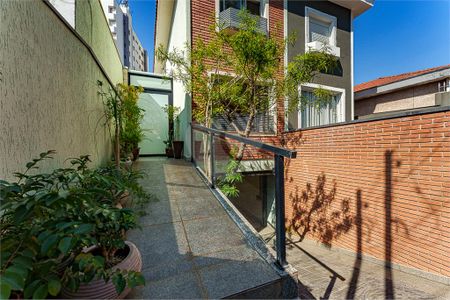 Casa à venda com 3 quartos, 172m² em Vila Romana, São Paulo