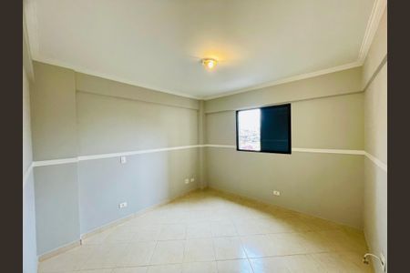 Apartamento à venda com 74m², 2 quartos e 1 vagaQuarto 2