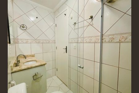 Apartamento à venda com 74m², 2 quartos e 1 vagaBanheiro 2