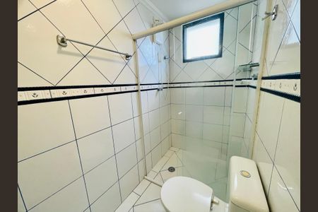 Apartamento à venda com 74m², 2 quartos e 1 vagaBanheiro 1