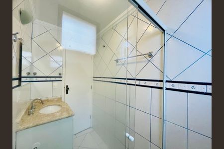 Apartamento à venda com 74m², 2 quartos e 1 vagaBanheiro 1