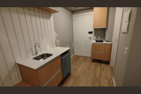 Apartamento à venda com 1 quarto, 25m² em Santo Amaro, São Paulo