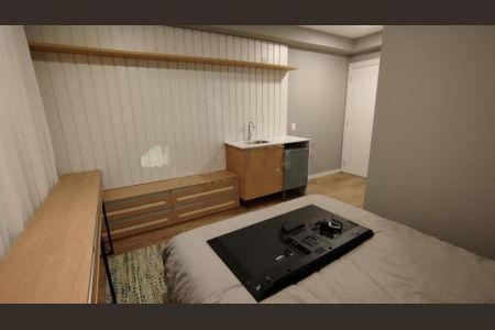 Apartamento à venda com 1 quarto, 25m² em Santo Amaro, São Paulo