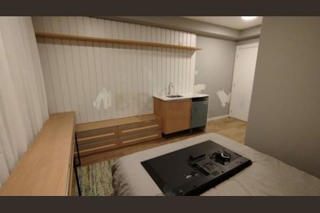 Apartamento à venda com 1 quarto, 25m² em Santo Amaro, São Paulo