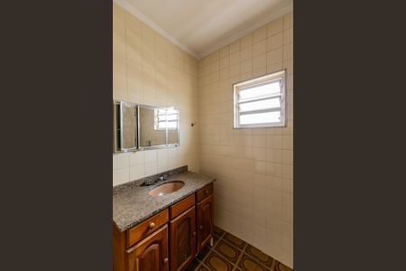 Casa à venda com 106m², 4 quartos e 2 vagasBanheiro Social 1