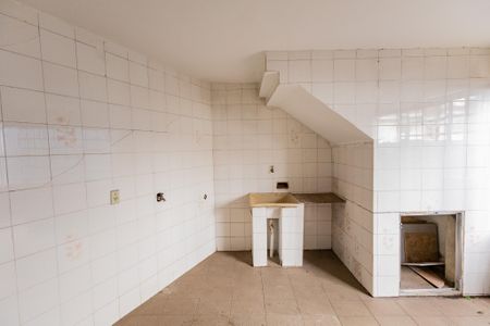 Casa à venda com 106m², 4 quartos e 2 vagasÁrea de Serviço