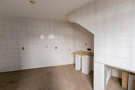 Casa à venda com 106m², 4 quartos e 2 vagasÁrea de Serviço