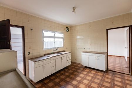 Casa à venda com 106m², 4 quartos e 2 vagasCozinha