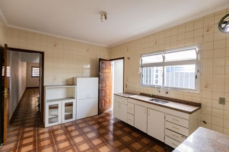 Casa à venda com 106m², 4 quartos e 2 vagasCozinha