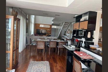 Apartamento à venda com 3 quartos, 258m² em Campo Belo, São Paulo