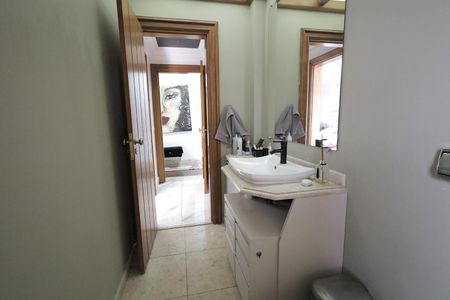 Apartamento à venda com 440m², 5 quartos e 4 vagasBanheiro Suíte 4