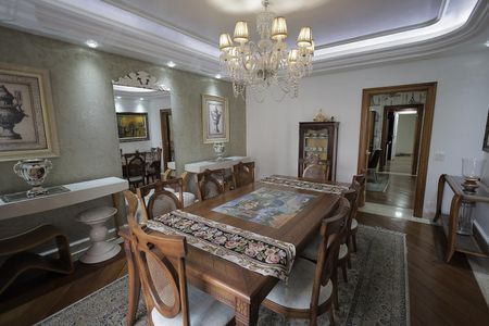 Apartamento à venda com 440m², 5 quartos e 4 vagasSala de Jantar