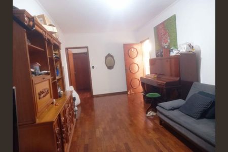 Casa à venda com 4 quartos, 200m² em Brooklin, São Paulo