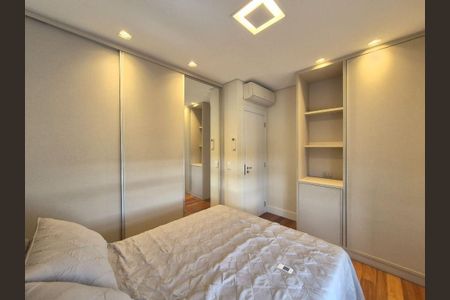 Apartamento à venda com 2 quartos, 74m² em Caxingui, São Paulo