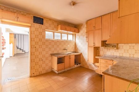 Casa à venda com 100m², 3 quartos e 2 vagas Casa à venda com 100m², 3 quartos e 2 vagasCozinha