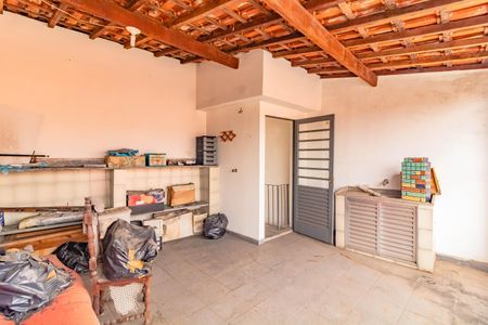 Casa à venda com 100m², 3 quartos e 2 vagas Casa à venda com 100m², 3 quartos e 2 vagasÁrea comum