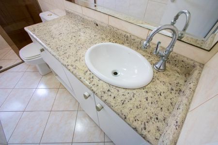 Apartamento para alugar com 86m², 2 quartos e 2 vagas Apartamento para alugar com 86m², 2 quartos e 2 vagasBanheiro Social